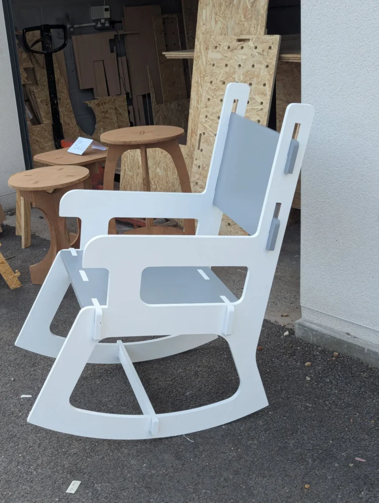 Flat-pack furniture for small spaces - Little Big Research and Engineering Ltd.