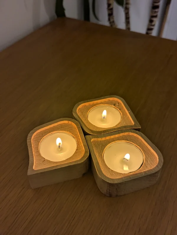 Tea light holder from sustainable material crafted in Bristol - Image 17